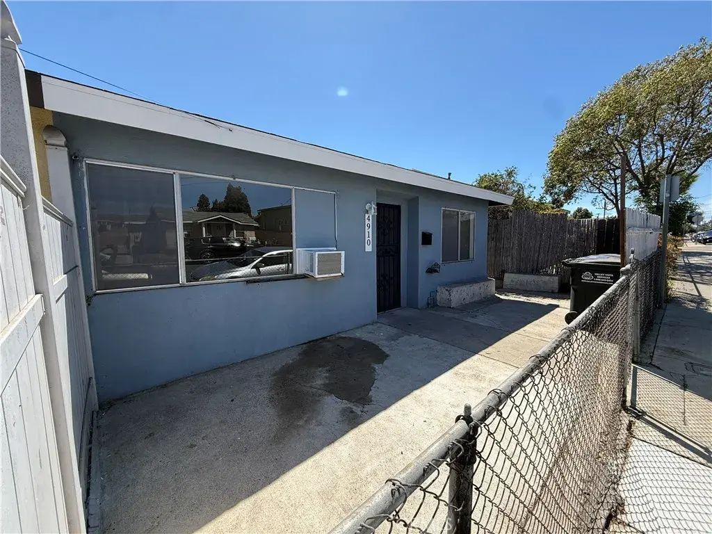 4910 E 4th Street, Los Angeles