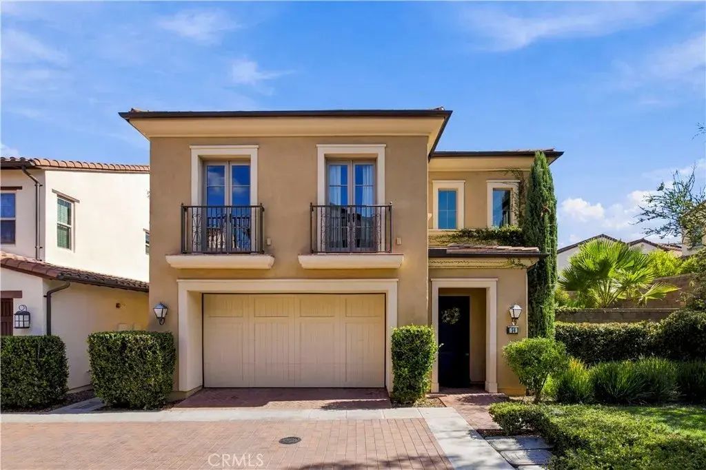 56 Quill, Irvine
