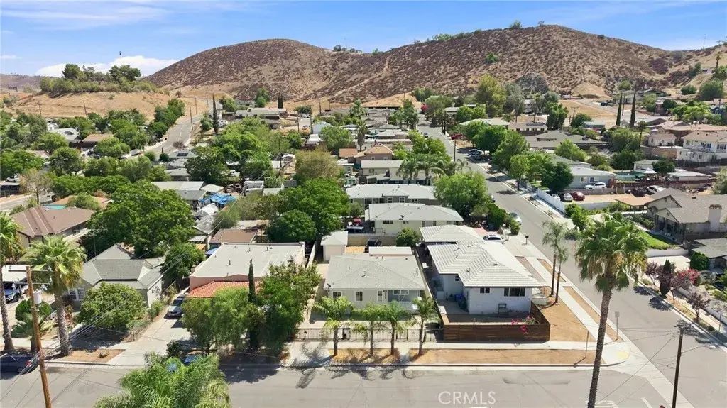210 N Chestnut, Lake Elsinore