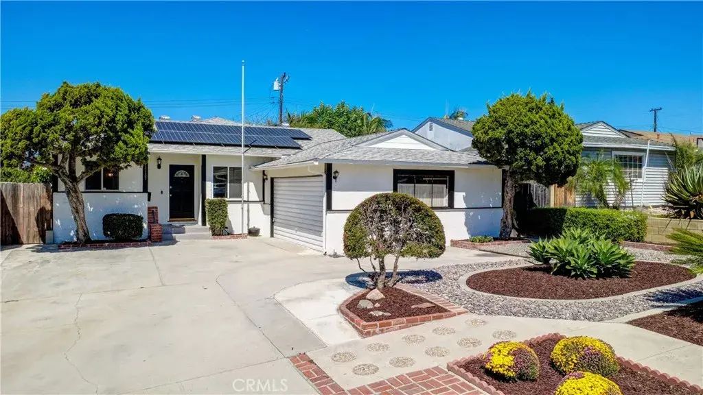 15157 Anola Street, Whittier