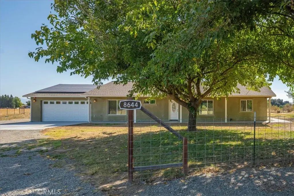 8644 El Camino, Gerber