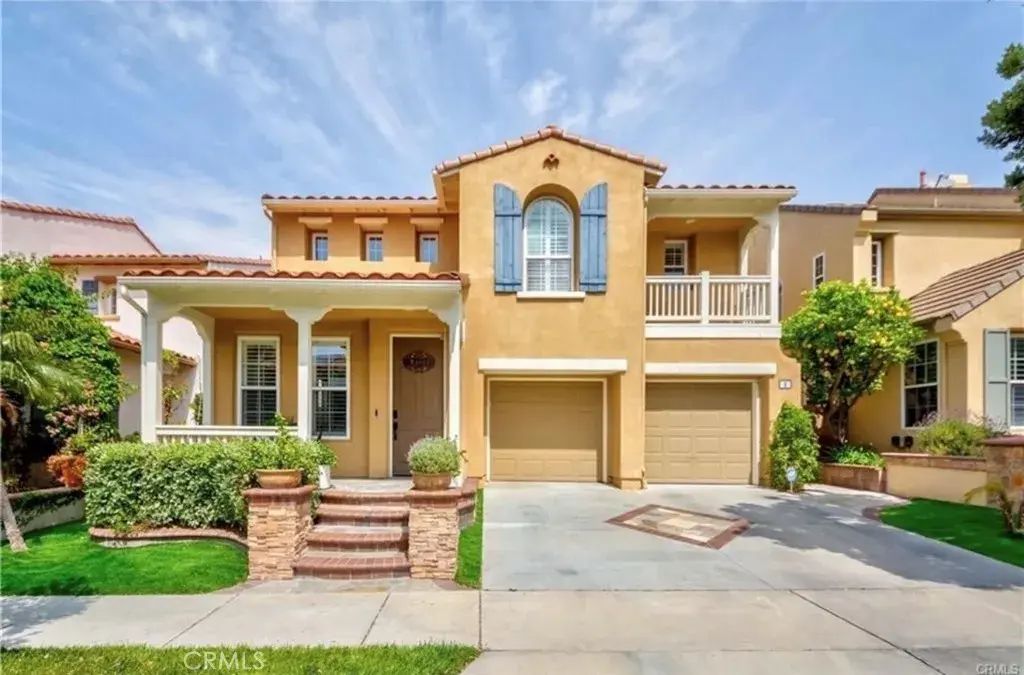 9 Carmichael, Irvine