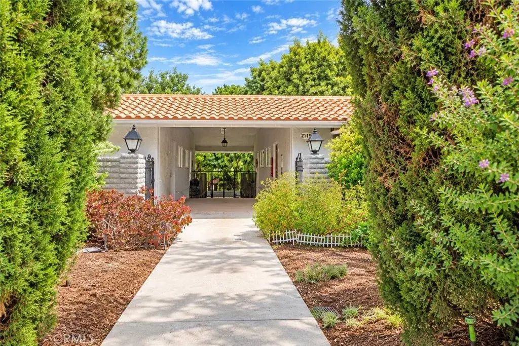 2115 Via Puerta #p, Laguna Woods