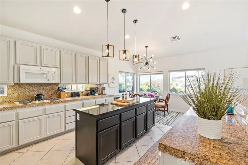 80396 Green Hills Drive, Indio