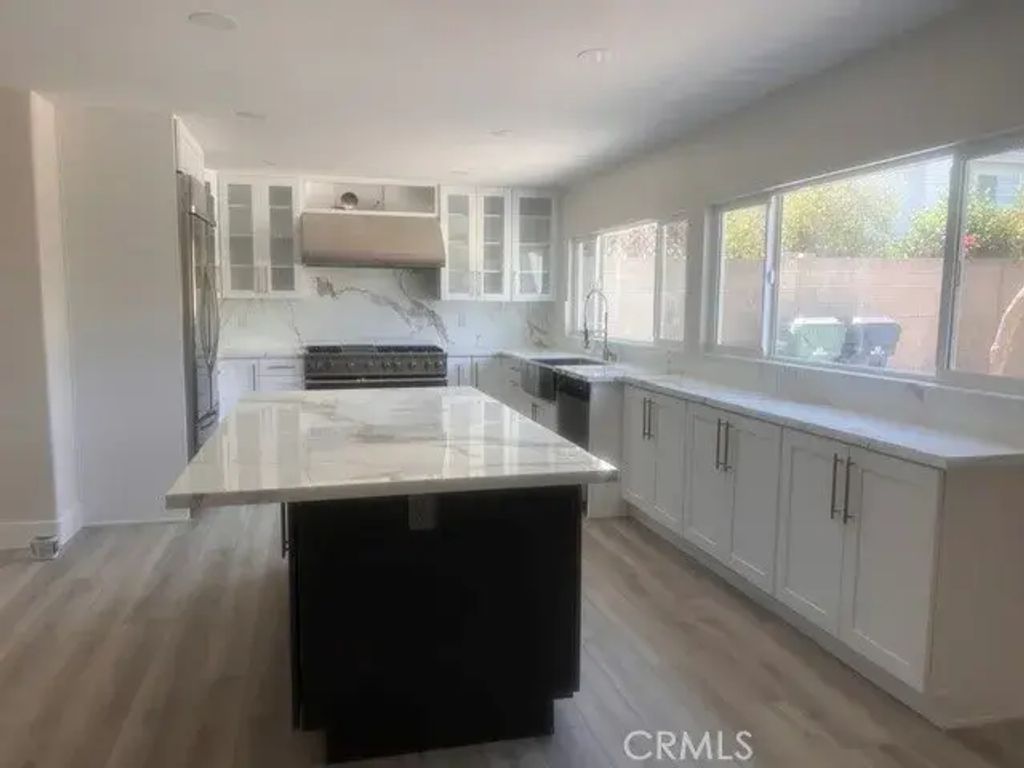 9065 Columbine, Fountain Valley