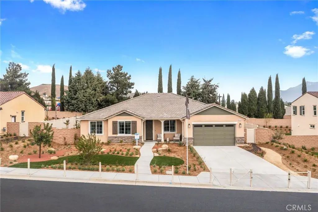4129 Daisy, Banning