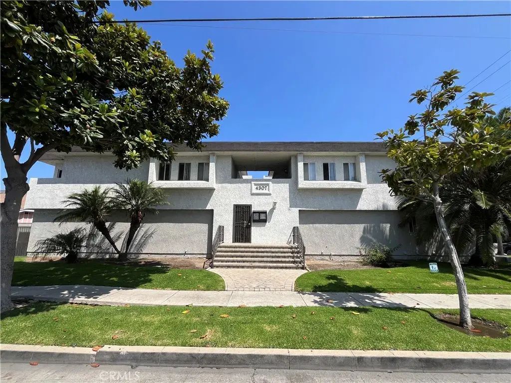 4307 W 142nd Street 4, Hawthorne