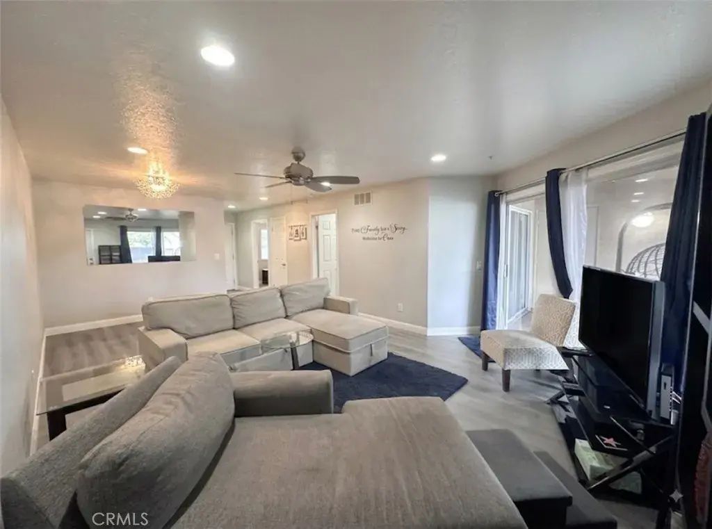 1200 Pacific Coast, Huntington Beach