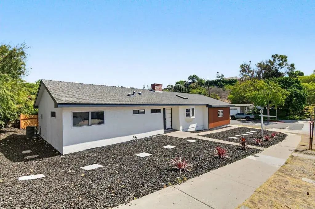 4911 Campanile Drive, 
