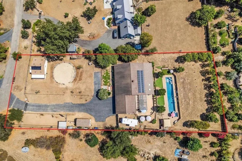 1905 Green Vista Lane, Fallbrook