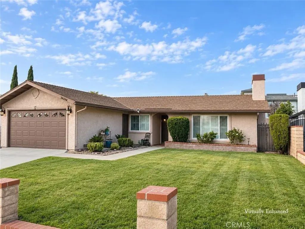 16034 Hawthorne, Fontana