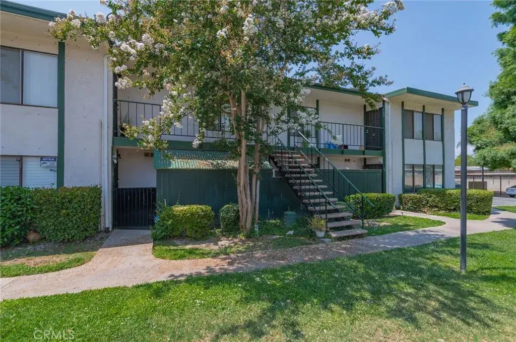 1735 E Washington Street F-25, Colton