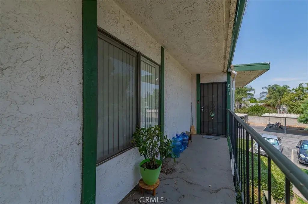 1735 E Washington Street F-25, Colton