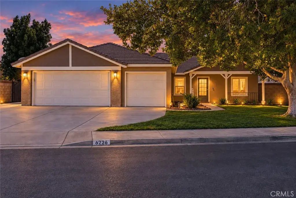 6226 W Avenue J5, Lancaster