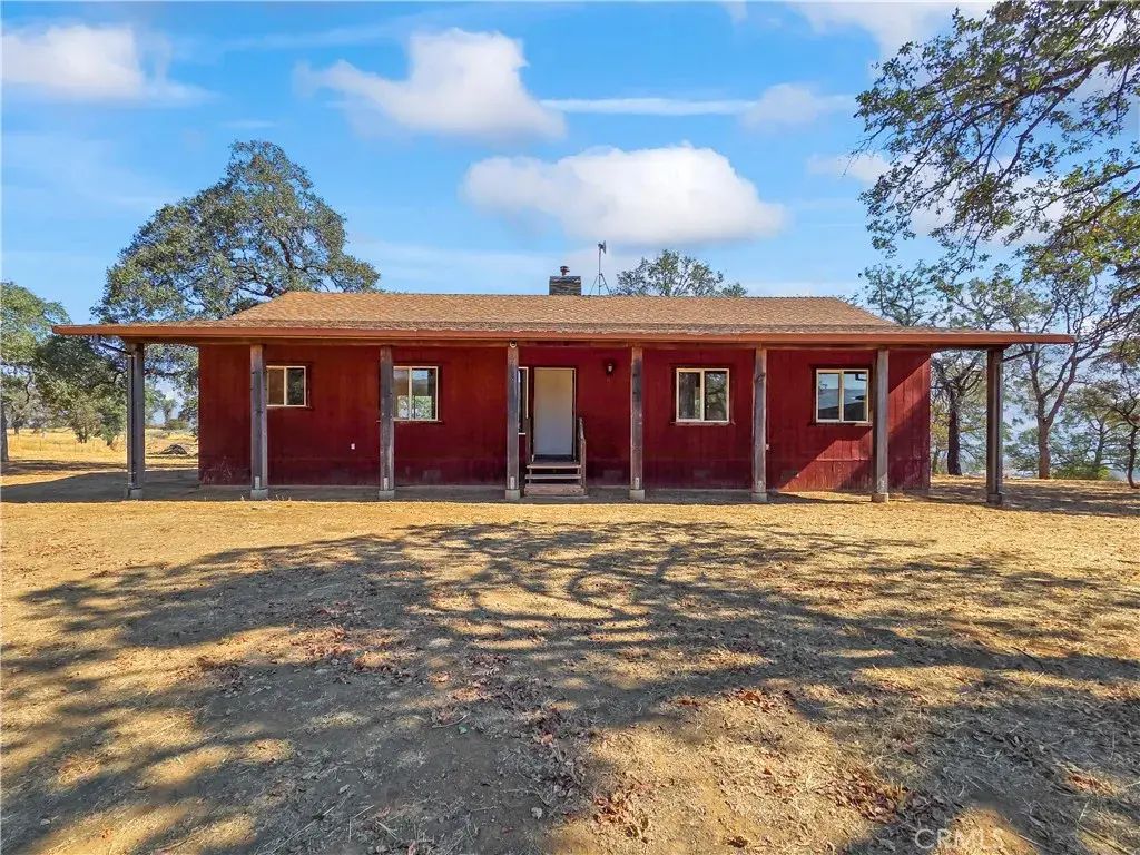 4745 Bear Valley, Mariposa