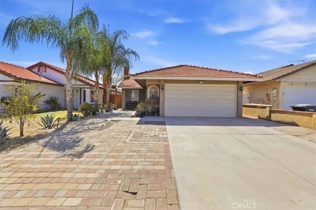 145 Appletree Drive, Perris