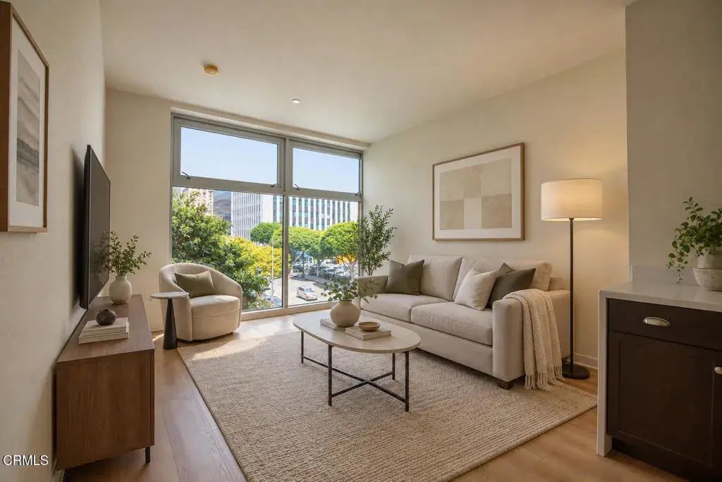 630 W 6th Street 316, Los Angeles