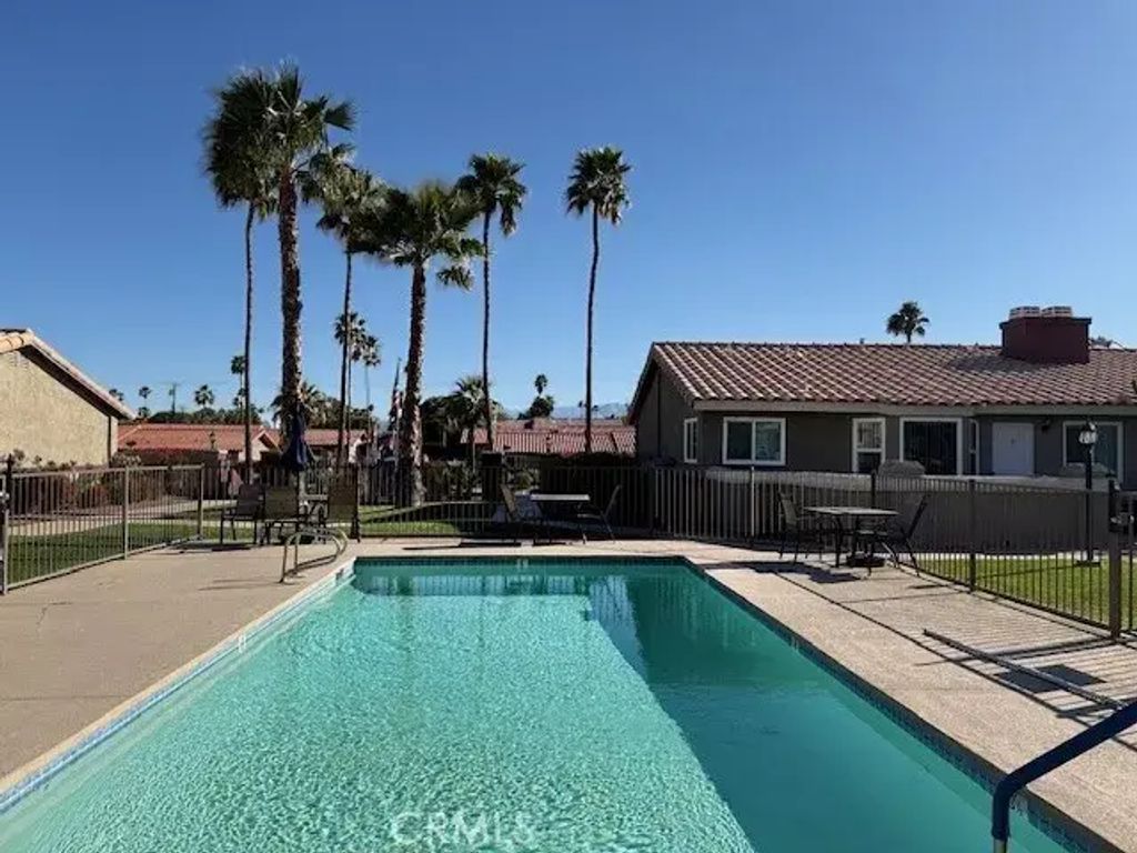 79700 Avenue 42 9, Bermuda Dunes