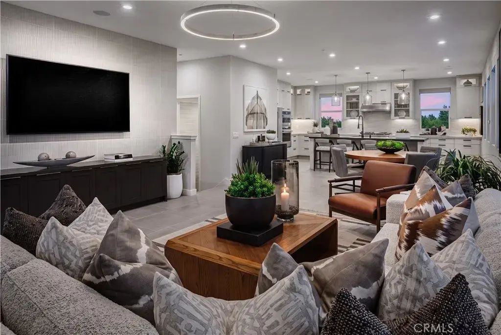 172 Palisades, Irvine