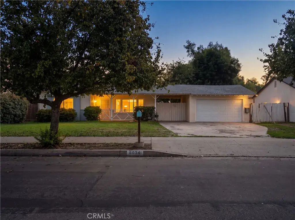 8034 Yolanda, Reseda