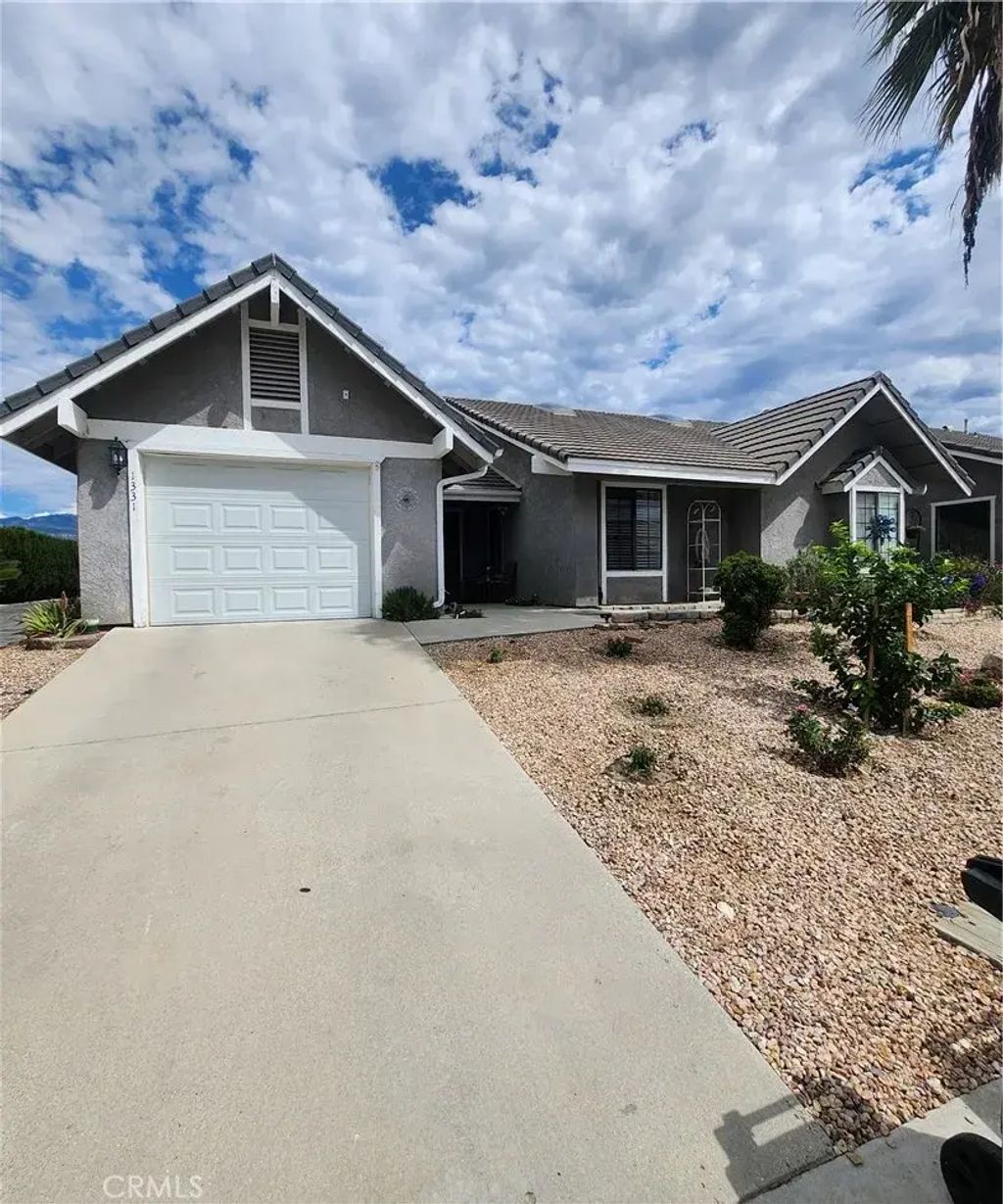 1331 Freedom, San Jacinto
