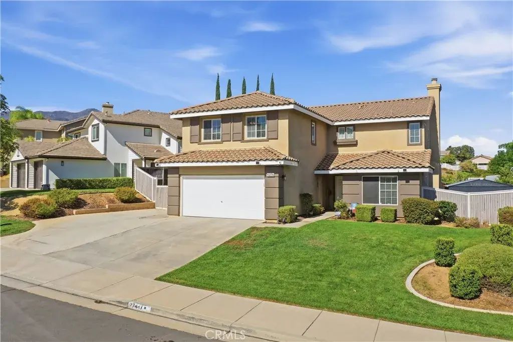 27447 Coyote Mesa, Corona