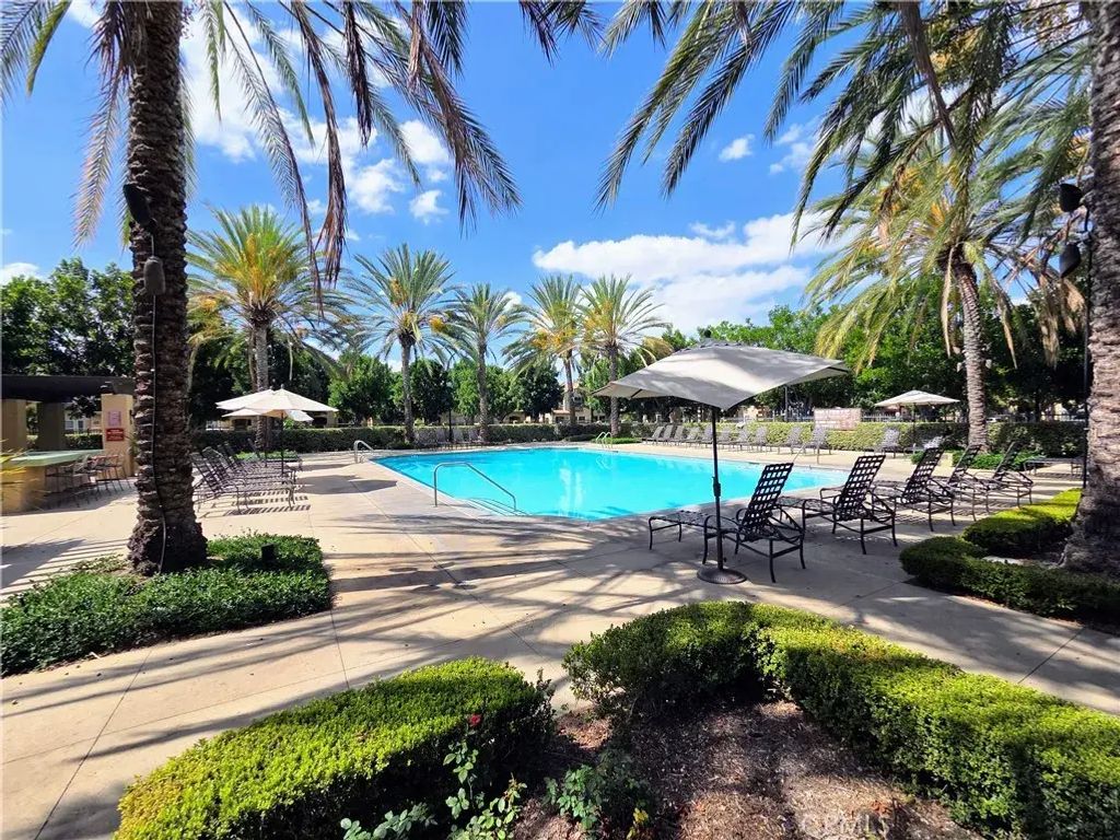 76 New Season, Irvine