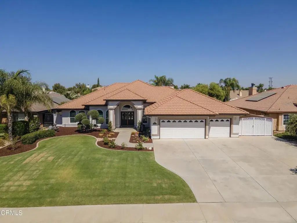 13806 Table Rock Avenue, Bakersfield