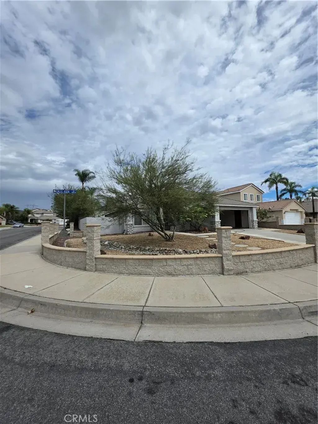 2874 W Calle Vista, Rialto