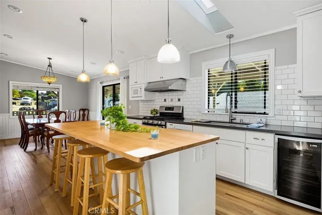 4145 Welsh, Paso Robles
