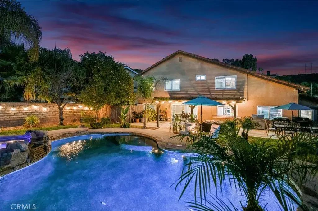 21215 Georgetown Drive, Saugus