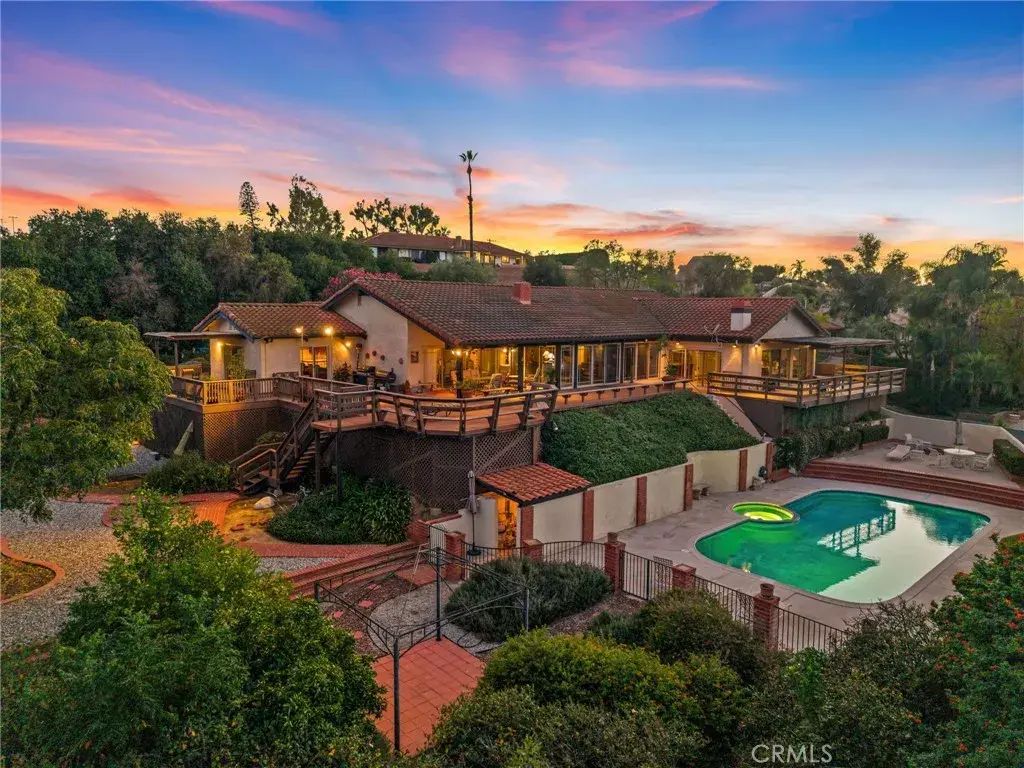 14560 Viewcrest, Riverside