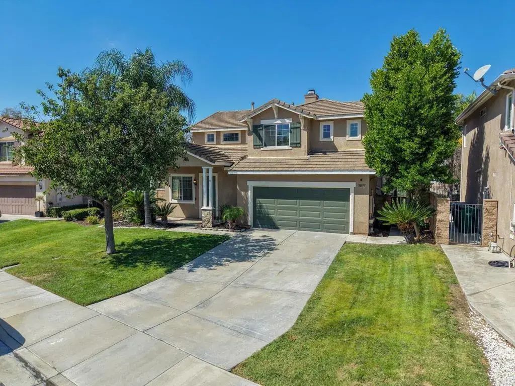 38977 Lone Cir, Murrieta