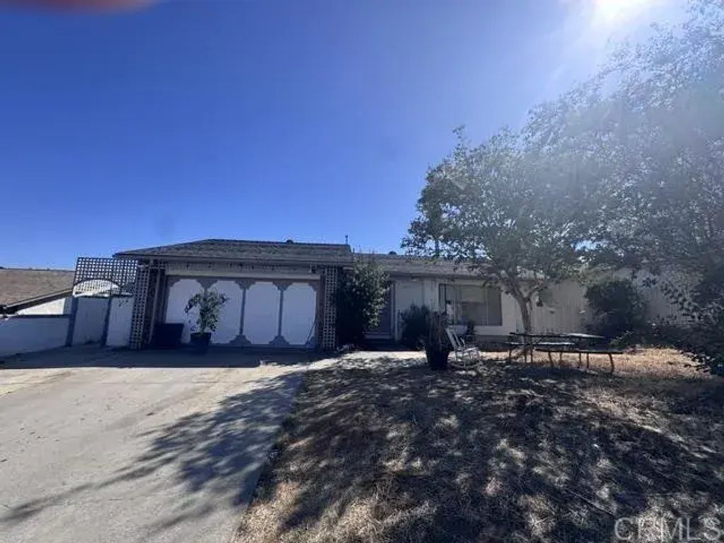 1541 Indian Summer Court, San Marcos
