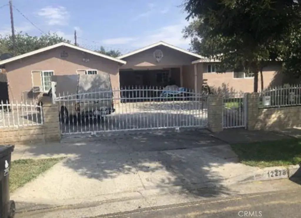 12278 Pierce, Pacoima