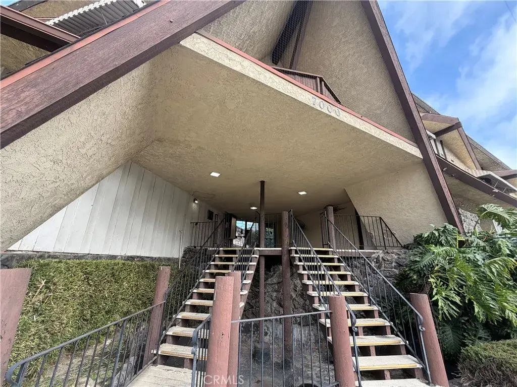 7000 S. La Cienega Blvd. South 29, Inglewood