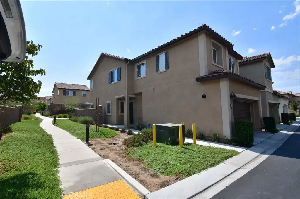 27371 Red Rock Rd, Moreno Valley