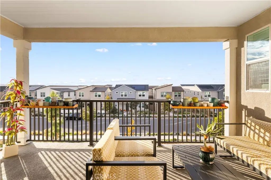 262 Sora, Irvine