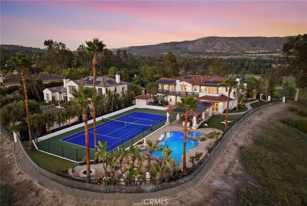 11775 Collar Avenue, Tustin