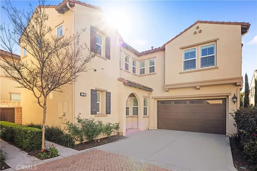 15 Torosa, Lake Forest