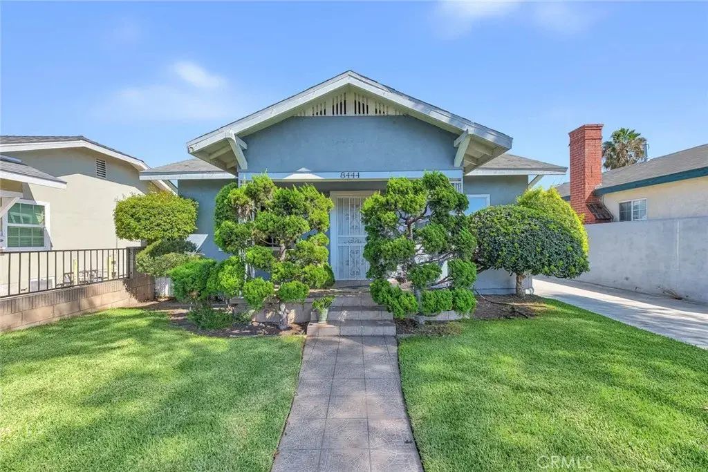 8444 San Luis, South Gate
