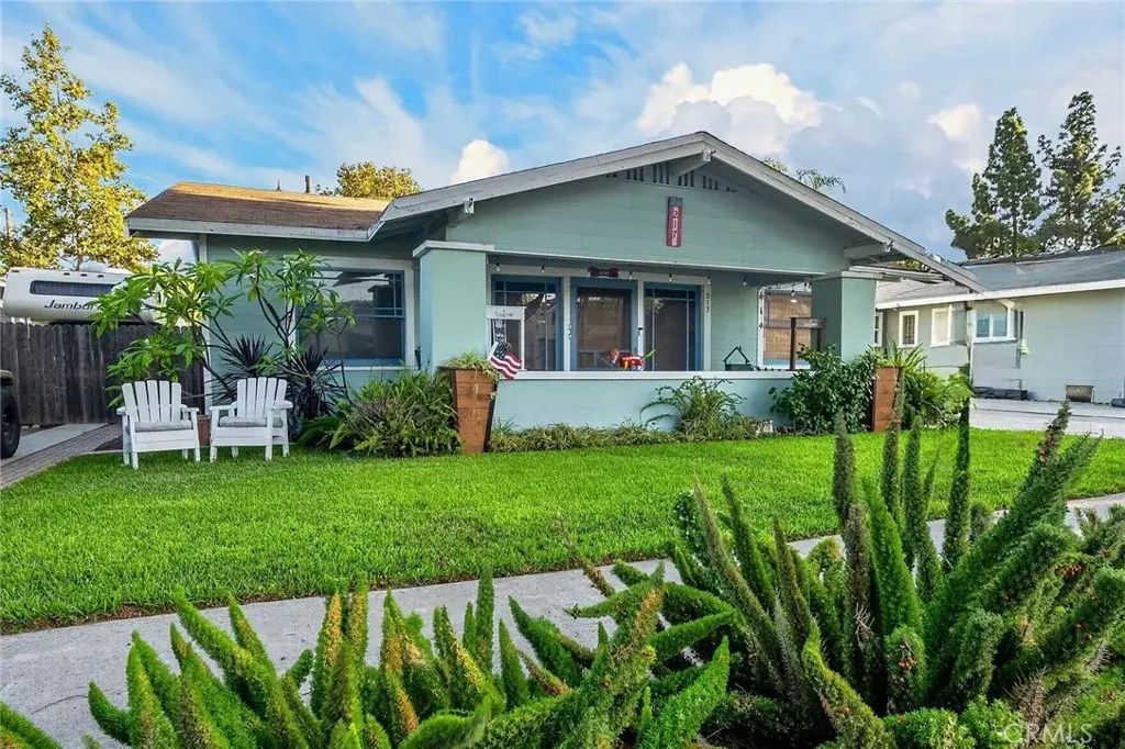 217 W Whiting, Fullerton