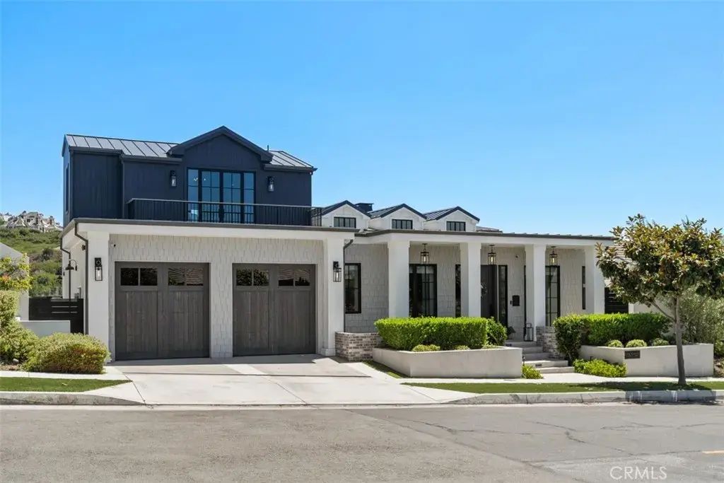 1030 Sandcastle Drive, Corona Del Mar