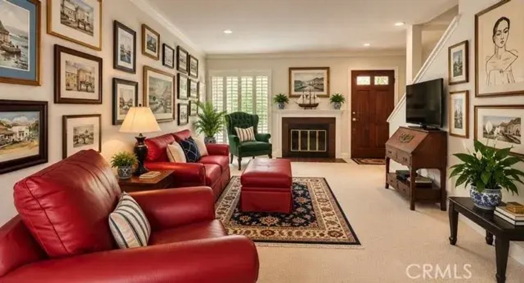107 Harbor Woods Place, Newport Beach