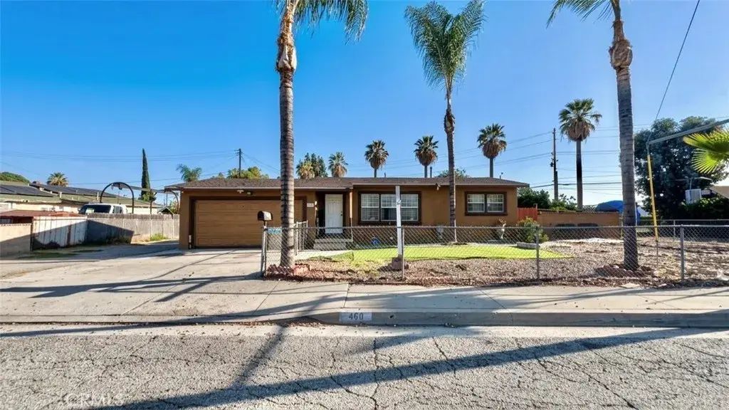 460 W Arrow, Pomona