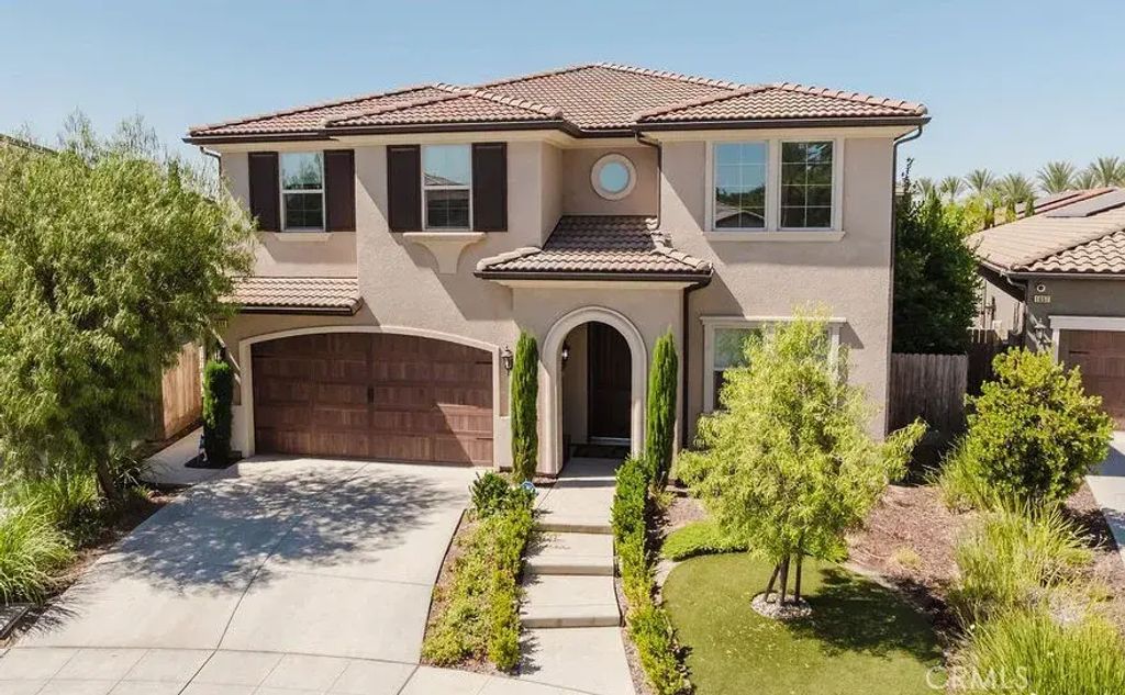 1671 E Bella Fiore, Fresno