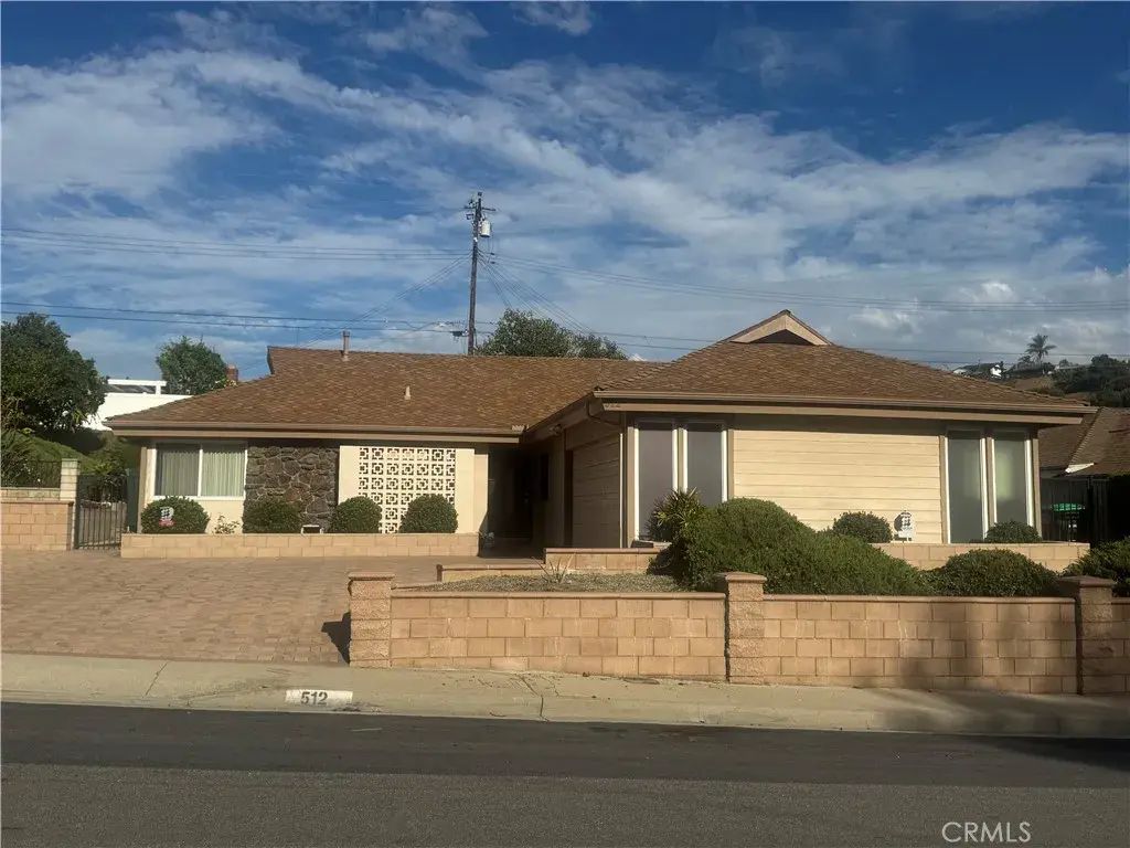 512 Ladera, Monterey Park