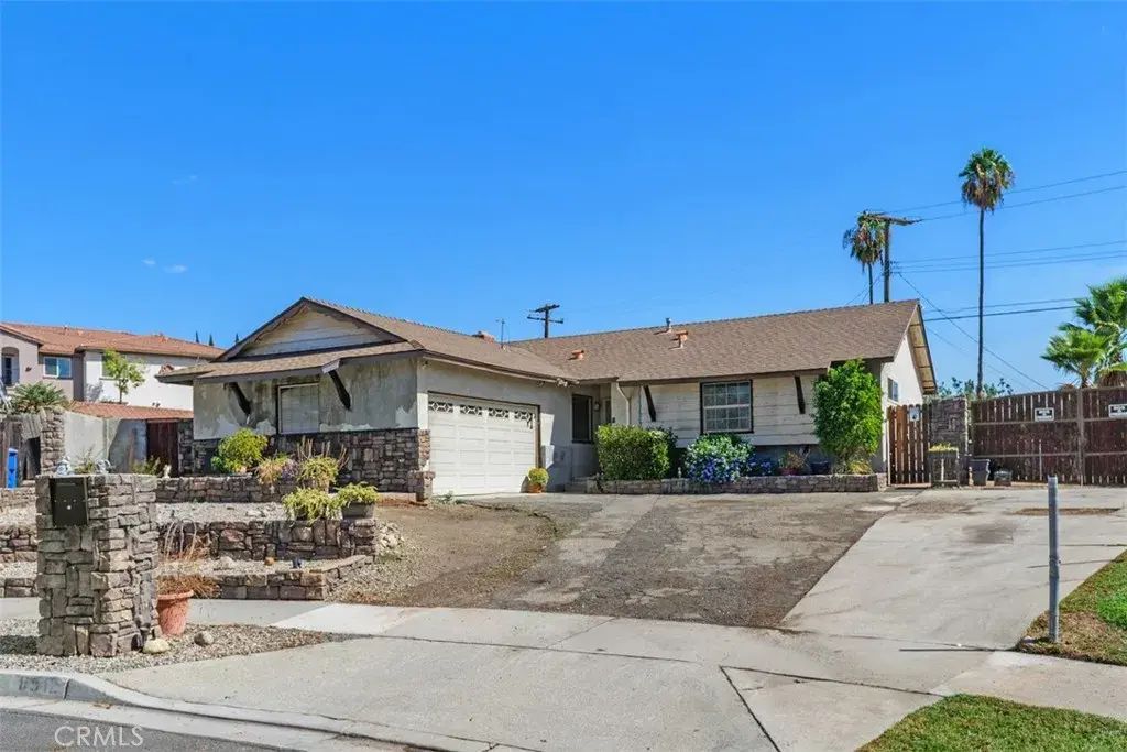 8512 Verbena, Riverside