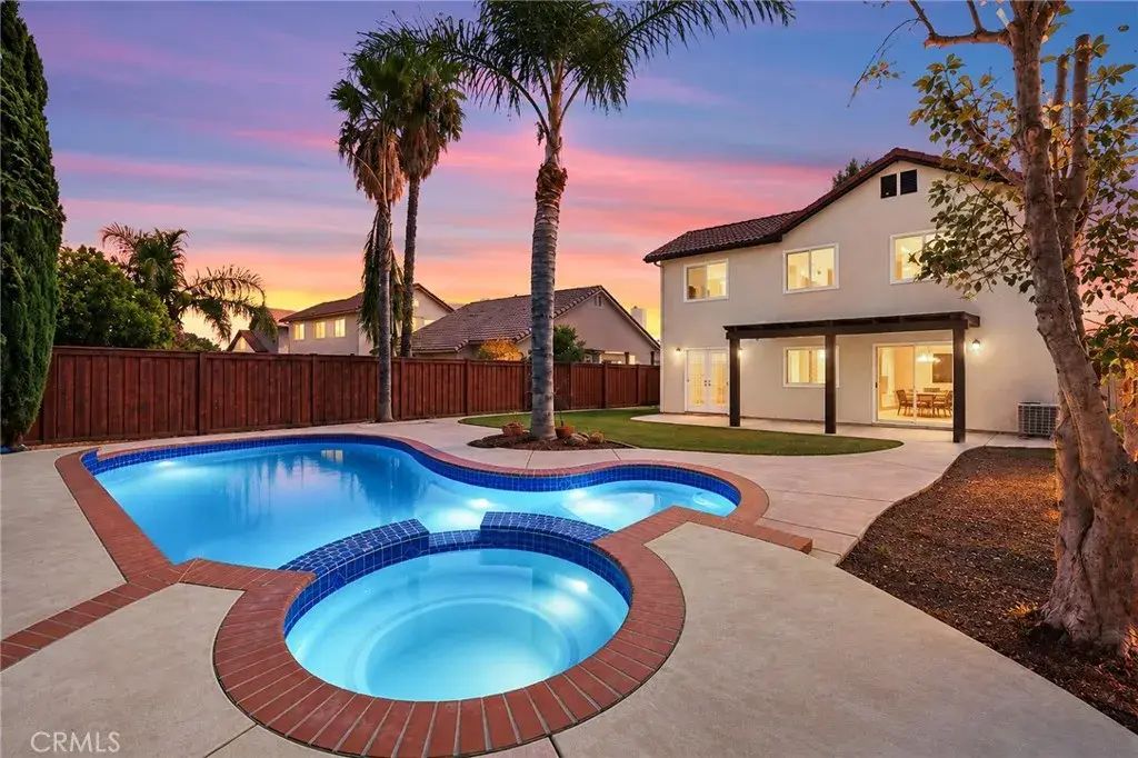 42325 Via Consuelo, Temecula