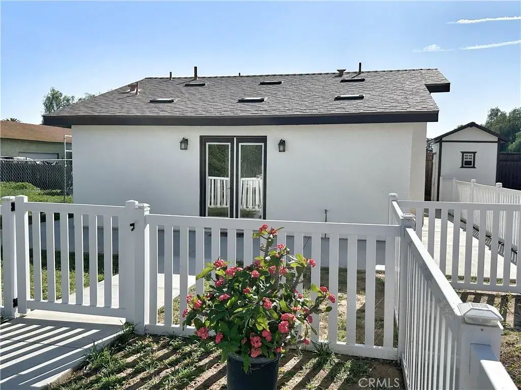 8690 Tourmaline Court, Jurupa Valley